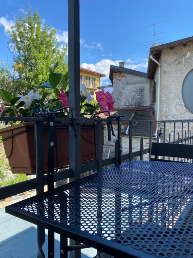 Casa Di Carlo Lejlighed Pallanza Eksteriør billede